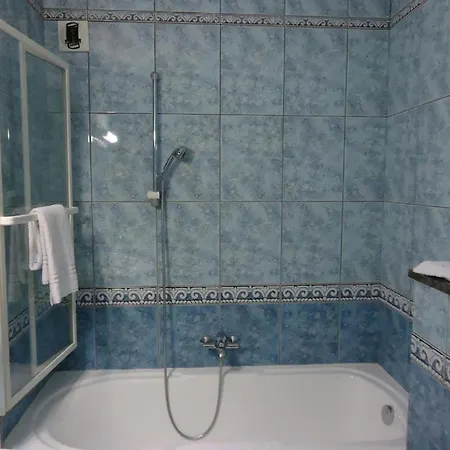 Le Pole Europeen 4* Aubange