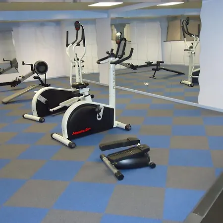 Hotel Le Pole Europeen 4*