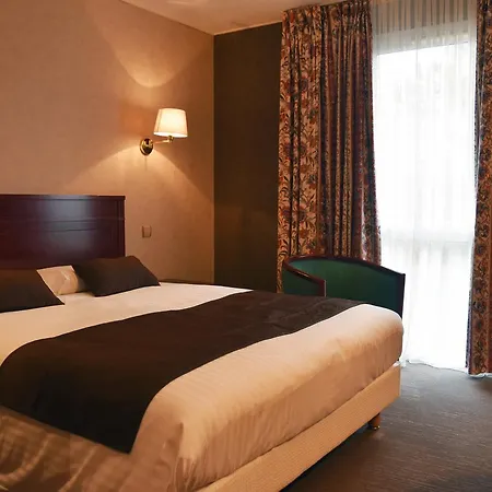 Le Pole Europeen Otel